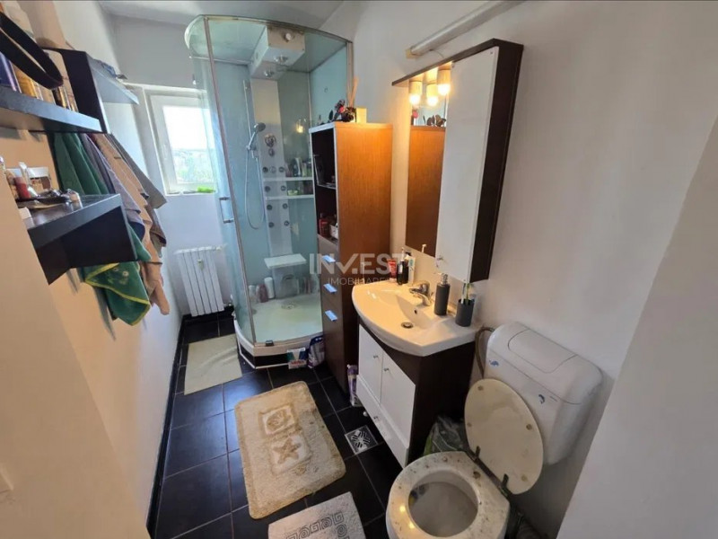 Zimbru- Apartament cu 1 camera decomandat mobilat 