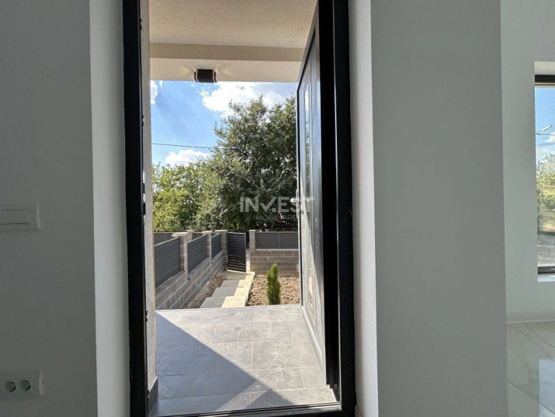 Casă 4 camere de vânzare,  Mutare rapidă, Vișani – Bucium, Iași