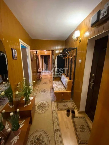 Apartament de vanzare cu 4 camere in zona Mircea cel Batran - 92mp 
