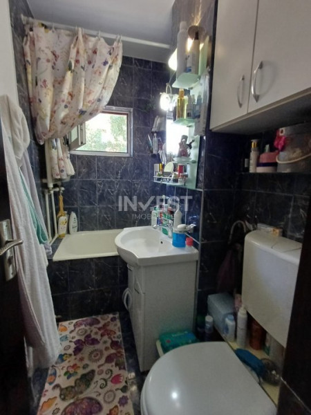 Apartament cu 3 camere de vanzare in zona Zimbru-Mobilat si utilat 