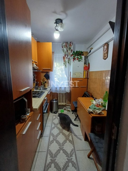 Apartament cu 3 camere de vanzare in zona Zimbru-Mobilat si utilat 