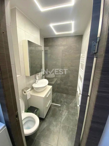 Apartament 3 camere - etaj 3 - Podu Roș 
