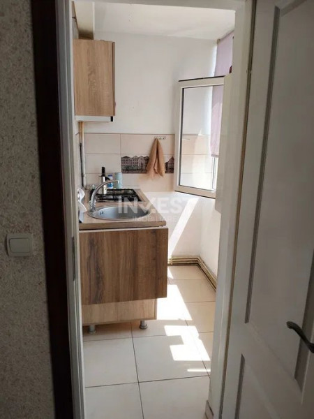 Dacia- Apartament cu 2 camere renovat si mobilat 