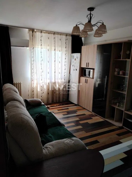 Dacia- Apartament cu 2 camere renovat si mobilat 