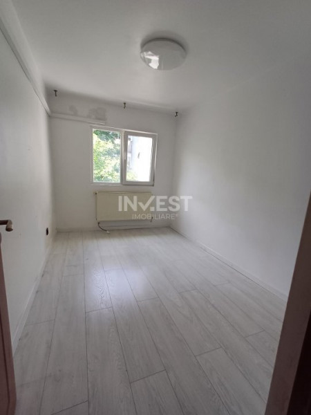 Apartament cu 3 camere de vanzare in Dacia- Liber, mutare imediata 