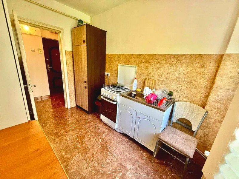 Apartament 2 camere - etajul 2 - Podu Roș, Liceul Racoviță