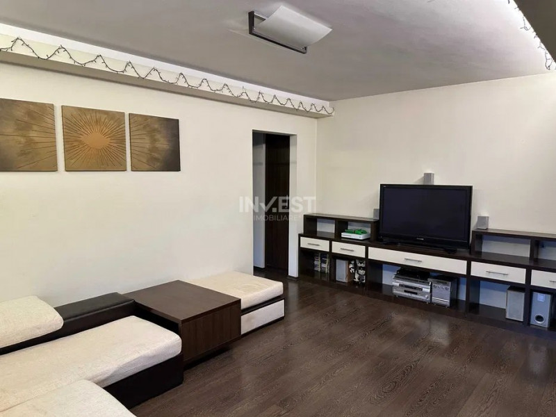 Piata Unirii-apartament cu 2 camere 