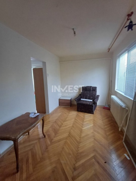 Alexandru- Apartament 2 camere- LIBER 