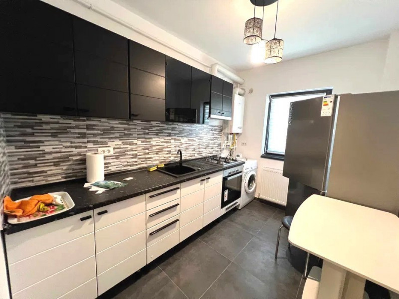 Apartament 2 camere + curte & parcare - 50mp