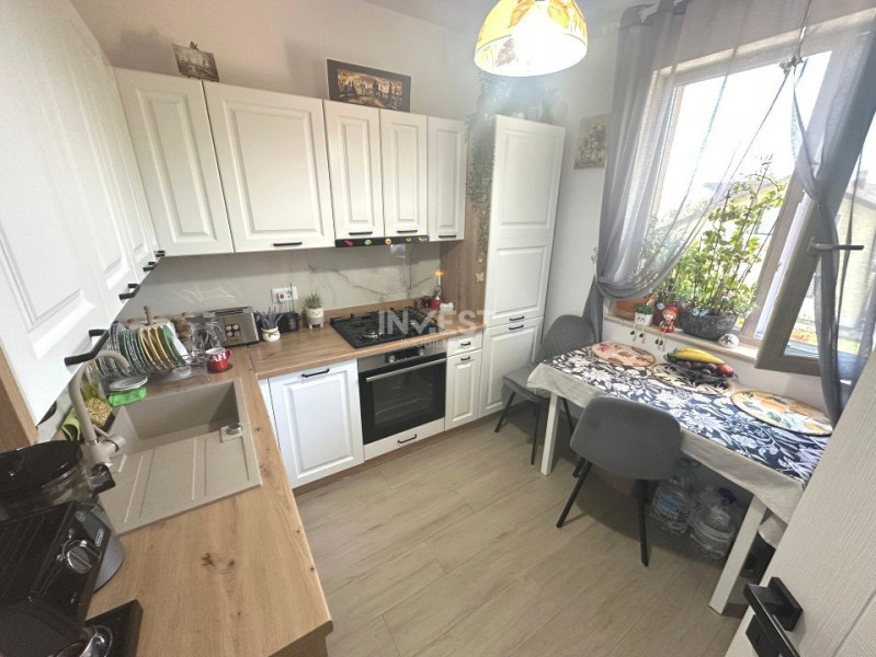 APARTAMENT DEOSEBIT 3 CAMERE 66 MP POPAS PACURARI 