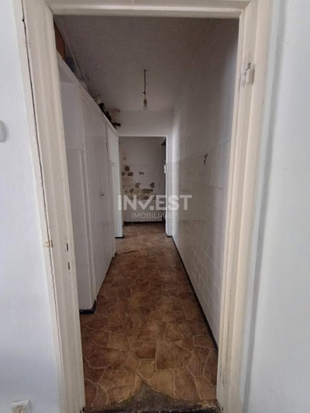 APARTAMENT CU 3 CAMERE , ETAJUL 1 , CARTIER ALEXANDRU CEL BUN