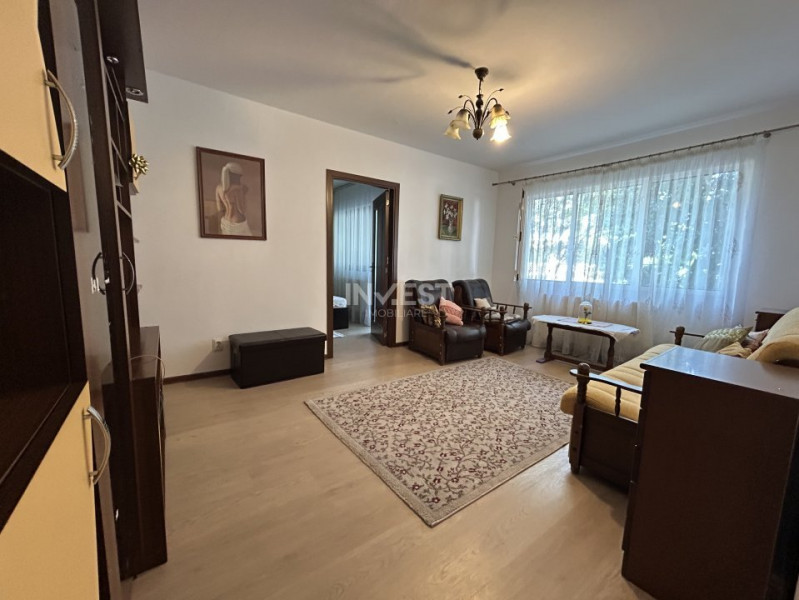 Apartament 3 camere, Etaj 1, Podu Roș