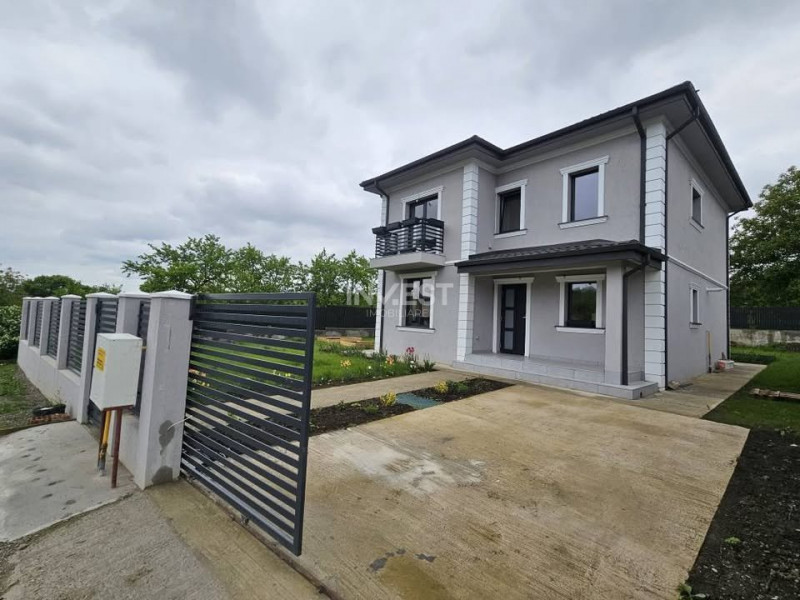 CASA INDIVIDUALA , 4 CAMERE , MIROSLAVA
