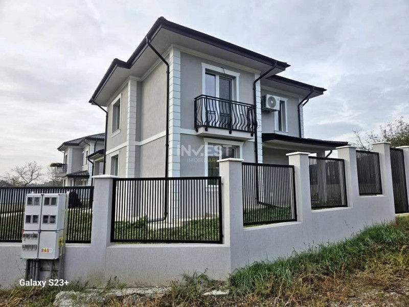 CASA INDIVIDUALA , 4 CAMERE , MIROSLAVA