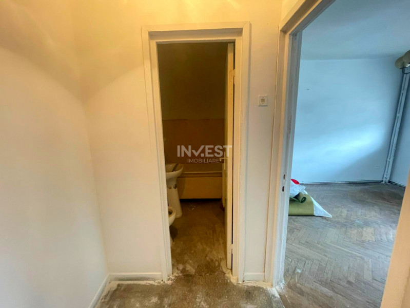Apartament 3 camere decomandat - etaj 2 - Podu Ros