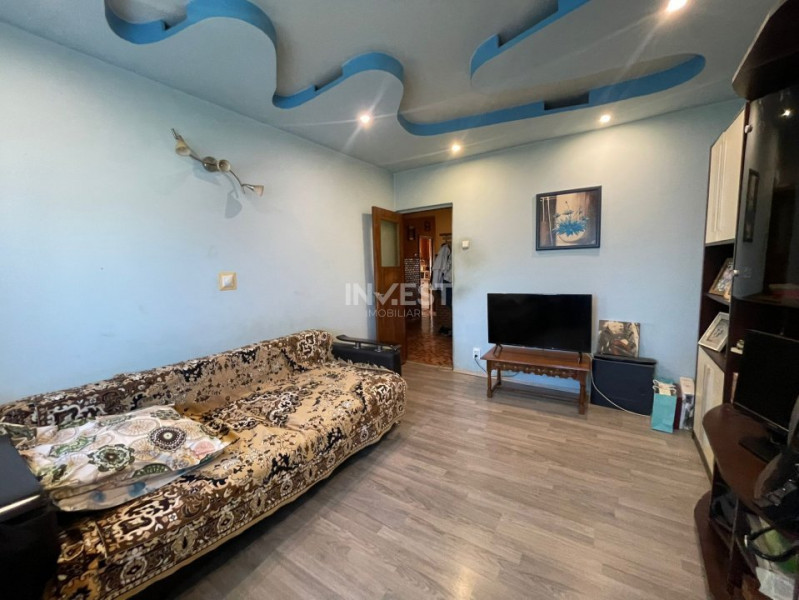 Apartament 3 camere și 2 băi + boxă - Păcurari - Petru Poni, Iași