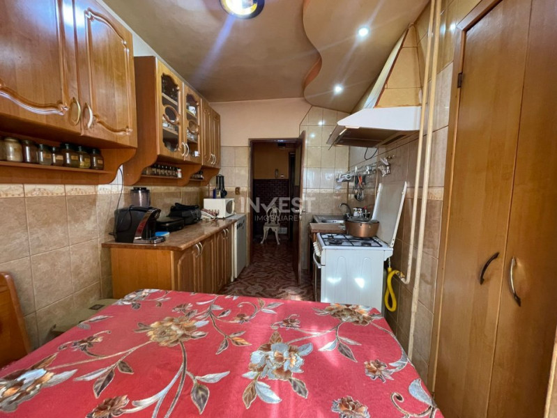 Apartament 3 camere și 2 băi + boxă - Păcurari - Petru Poni, Iași