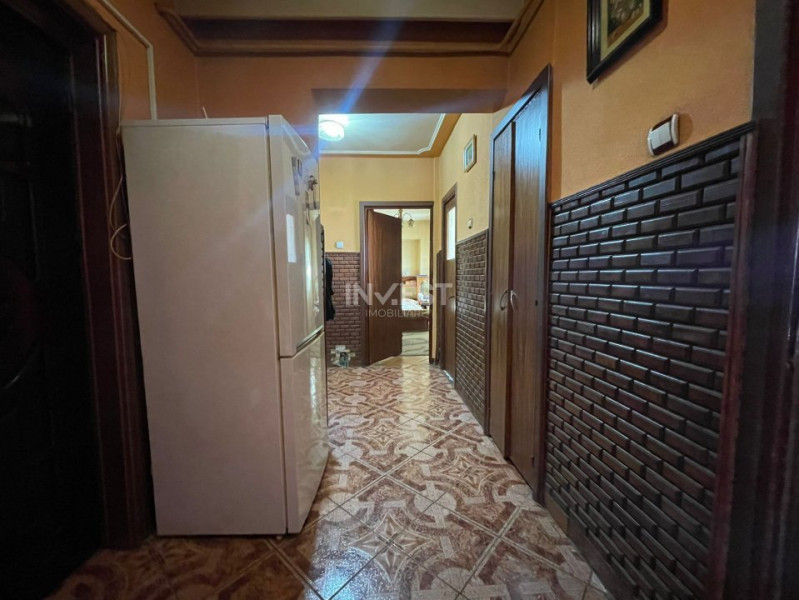 Apartament 3 camere și 2 băi + boxă - Păcurari - Petru Poni, Iași