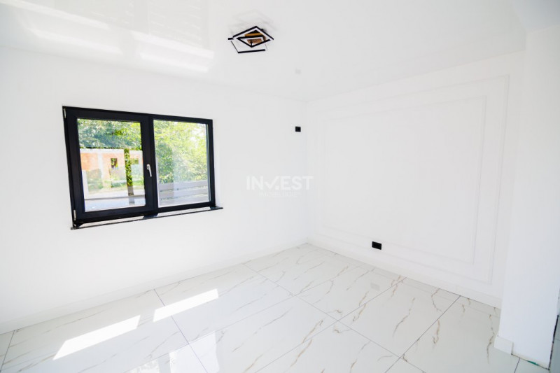 Duplex modern cu 3 dormitoare, 2 băi și terasă panoramică