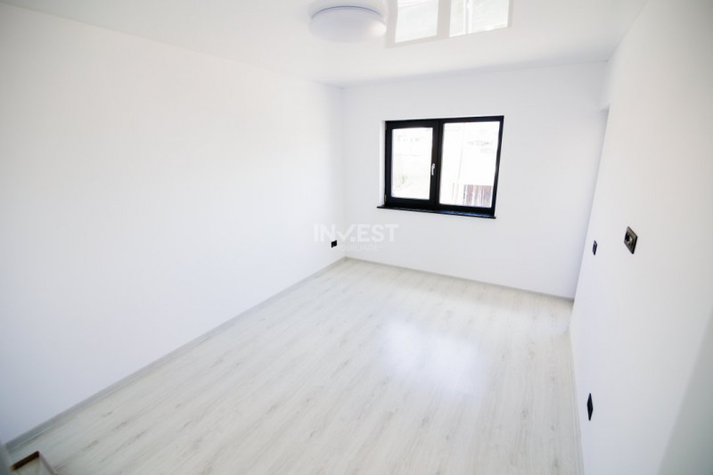 Duplex modern cu 3 dormitoare, 2 băi și terasă panoramică