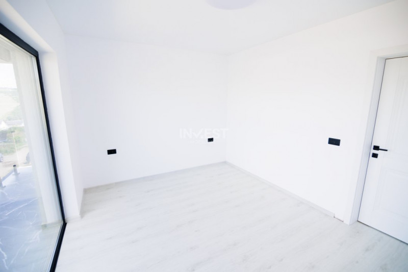 Duplex modern cu 3 dormitoare, 2 băi și terasă panoramică
