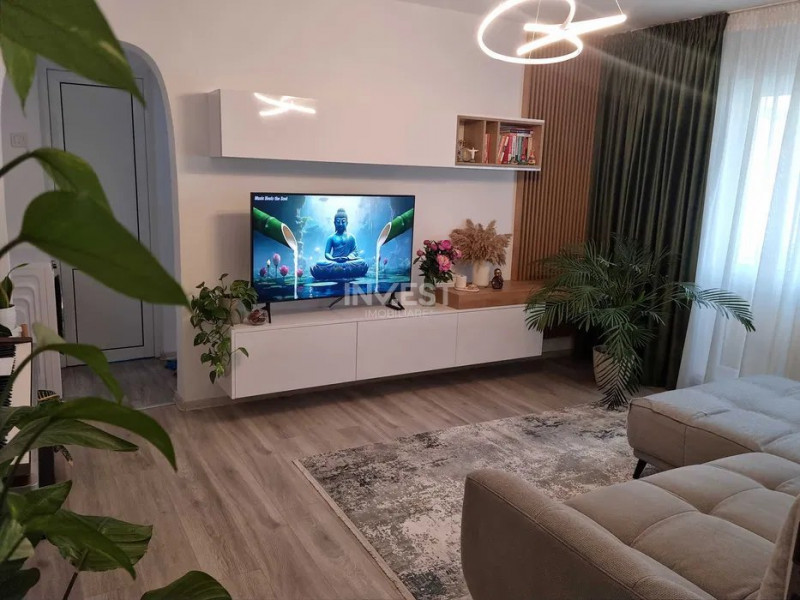 Zimbru- Apartament 2 camere renovat si mobilat 