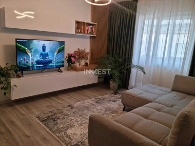 Zimbru- Apartament 2 camere renovat si mobilat 