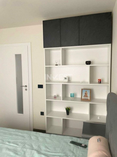 Apartament 2 camere renovat complet - etaj 3 - Podu Roș 