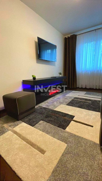 Apartament 2 camere renovat complet - etaj 3 - Podu Roș 