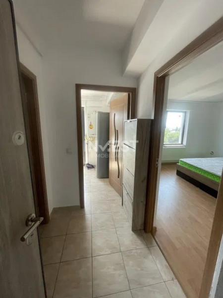 APARTAMENT CU O CAMERA , DECOMANDAT , CAPAT CUG