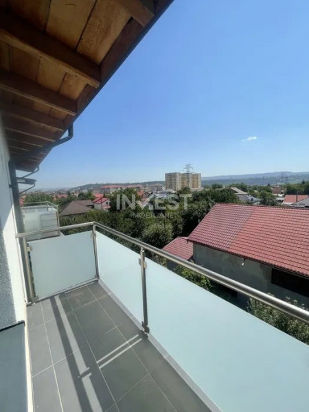 APARTAMENT CU O CAMERA , DECOMANDAT , CAPAT CUG