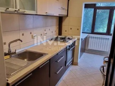 Apartament 2 camere, decomandat, zona Canta - Profi, Iasi
