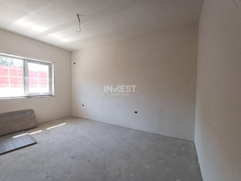 CASA INDIVIDUALA 4 CAMERE , VALEA ADANCA