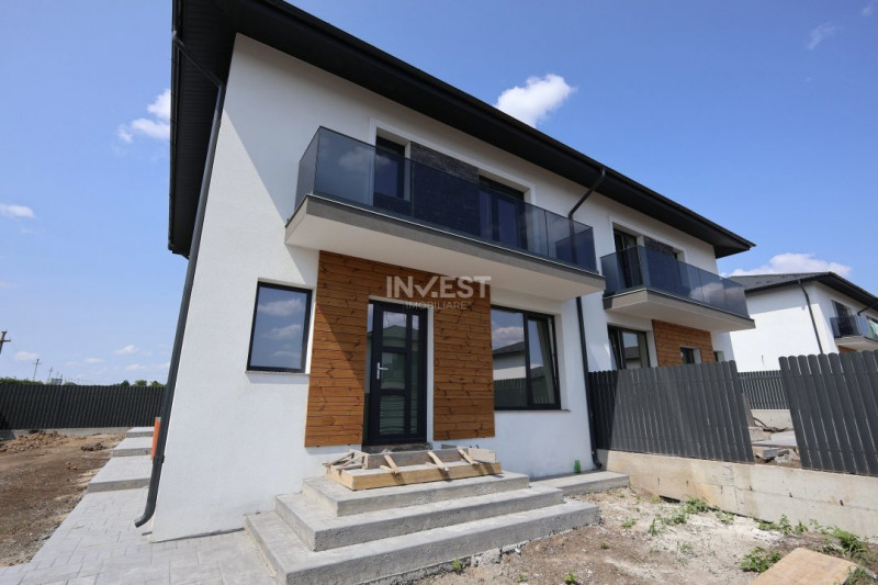 Casa 4 camere, complex 32 case,  Popas Pacurari, IASI