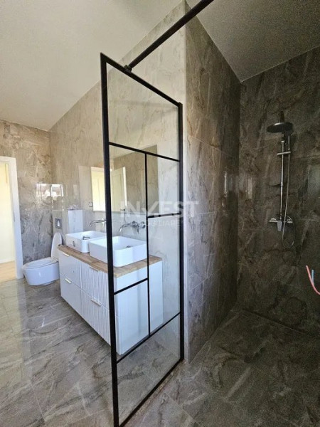 Casa 4 camere, complex 32 case,  Popas Pacurari, IASI