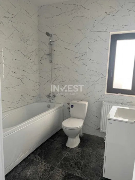 Casă de vânzare,  4 camere  în Valea Lupului, Iași
