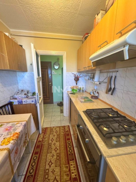 Apartament 2 camere - bloc fără risc - Podu Roș