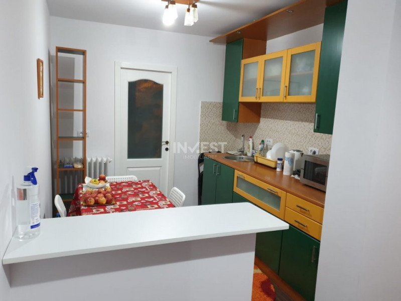 Apartament de vanzare 3 camere, decomandat, zona Pacurari - Pizza Smile, Iasi