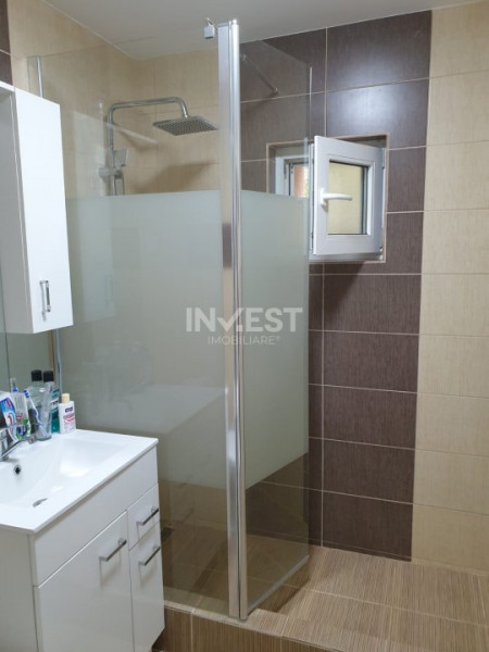 Apartament de vanzare 3 camere, decomandat, zona Pacurari - Pizza Smile, Iasi