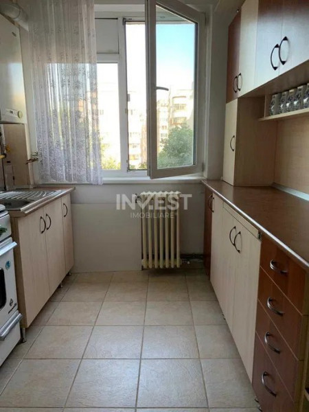 De vanzare! 2 camere, decomandat, zona Gara - Fostul Billa, Iasi
