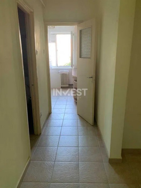De vanzare! 2 camere, decomandat, zona Gara - Fostul Billa, Iasi