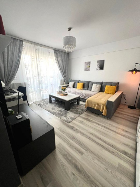 3 CAMERE 2 BAI+ 2 LOC PARCARE+ BOXA