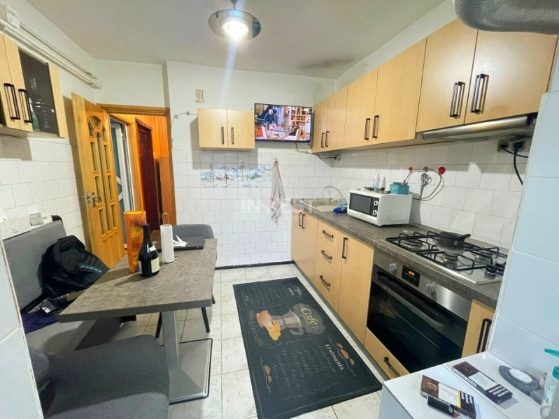 Apartament 3 camere decomandat-Tatarasi-Oancea-bloc 1987
