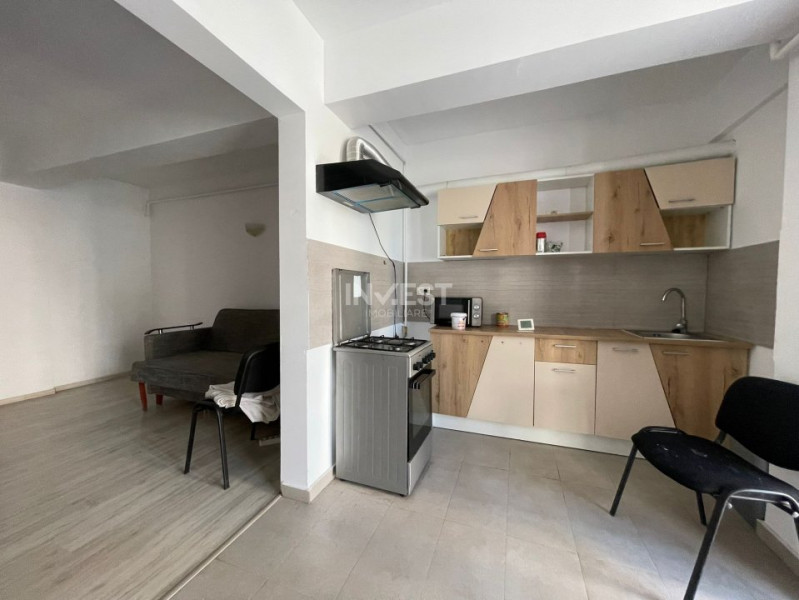 3 CAMERE DECOMANDAT 72 MP VALEA LUPULUI