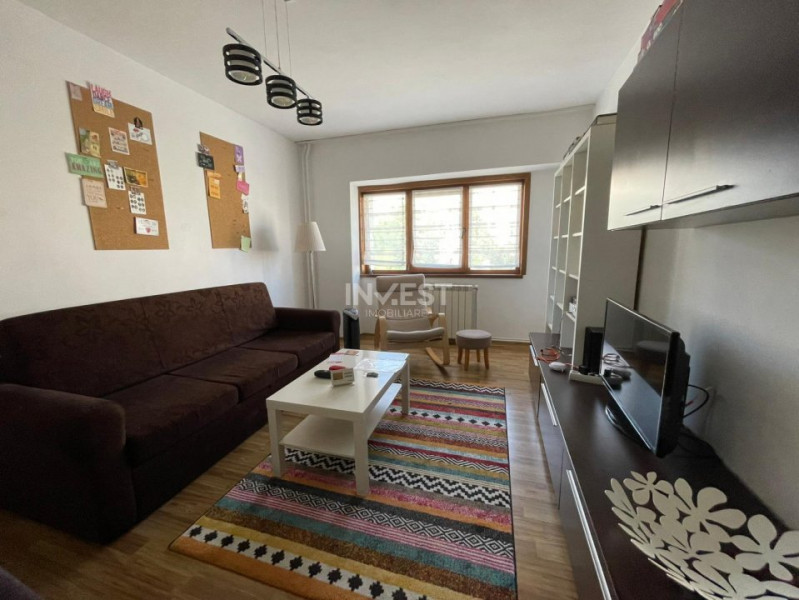 De vanzare! 3 camere, decomandat, zona Pacurari - Alpha Bank, Iasi