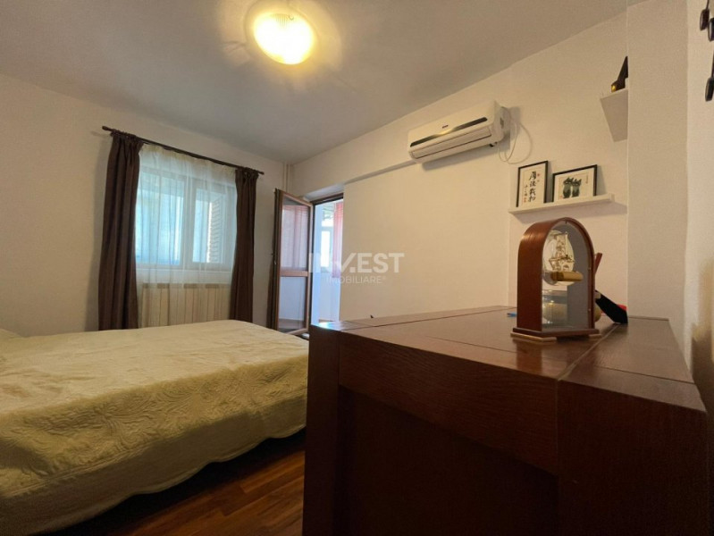 De vanzare! 3 camere, decomandat, zona Pacurari - Alpha Bank, Iasi