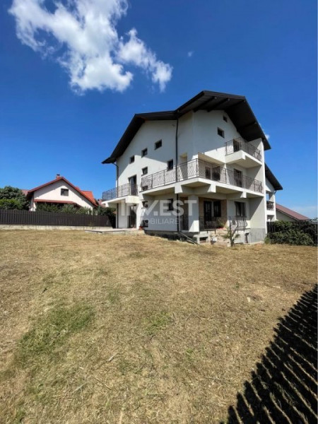 DUPLEX 7 CAMERE , VALEA ADANCA , 245 MP UTILI 