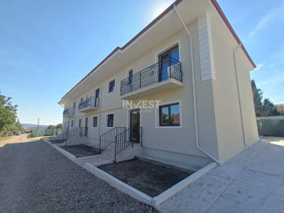 APARTAMENT 3 CAMERE , ETAJ 1, 58 MP , FINALIZAT INTABULAT