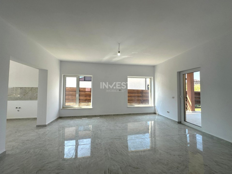 Casă de vânzare,  4 camere  în Valea Lupului, Iași