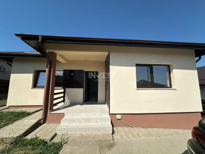 Casă de vânzare,  4 camere  în Valea Lupului, Iași